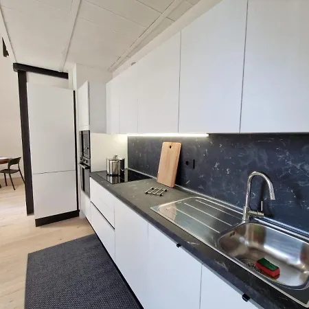 Regina Loft *